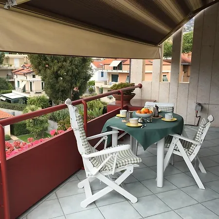 Casa Azalea By Holiday World Apartman *