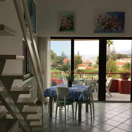 Casa Azalea By Holiday World Apartman *